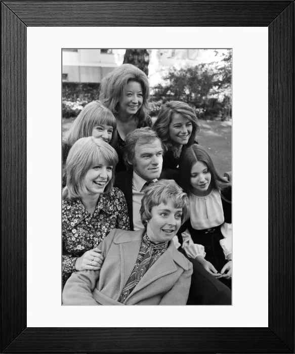 Framed Print : The film version of Henry VIII is set to be made, starring Keith Mitchell