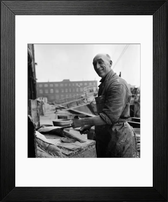 Framed Print : King George Dock, Hull. Mr Harry Kelsey (51) in the fishing docks. March 1965 Framed Print : King George Dock, Hull. Mr Harry Kelsey (51) in the fishing docks. March 1965