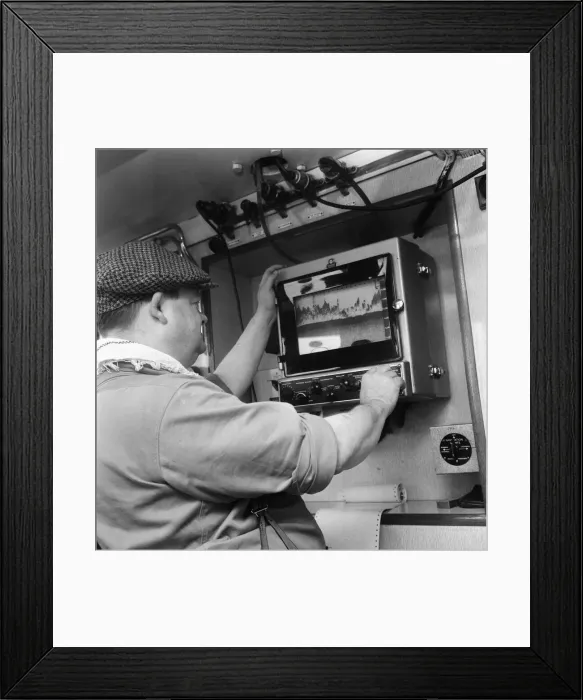 Framed Print : Scenes aboard Hull fishing trawler Ross Orion Framed Print : Scenes aboard Hull fishing trawler Ross Orion