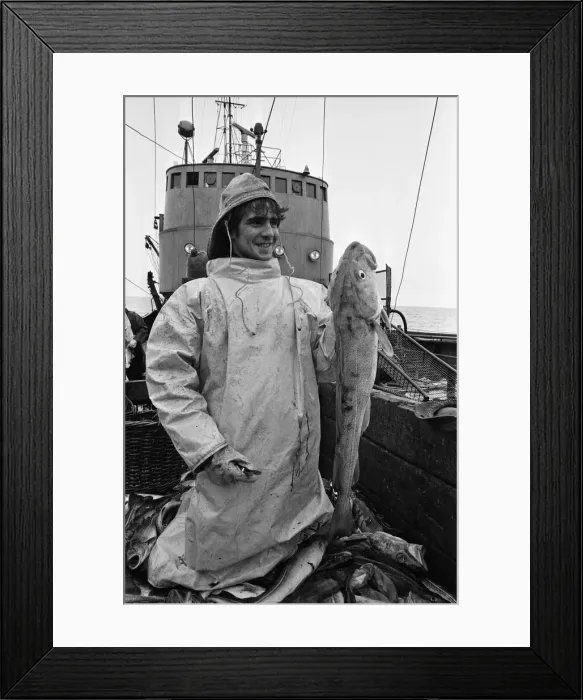 Framed Print : Scenes aboard Hull fishing trawler Ross Orion Framed Print : Scenes aboard Hull fishing trawler Ross Orion