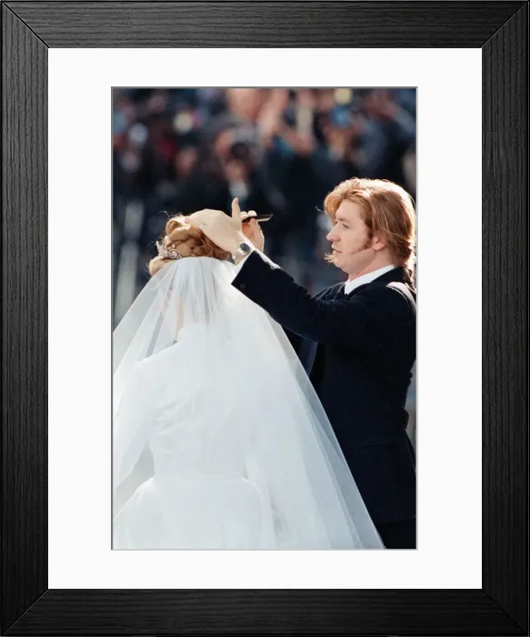 Framed Print : The Wedding of David Armstrong-Jones, Viscount Linley, to Serena Stanhope