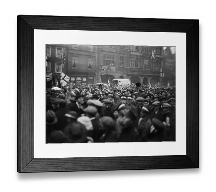 Framed Print : Armistice Celebrated. Cambridge let itself go