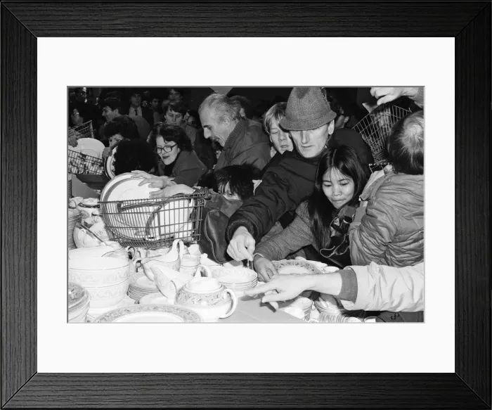 Framed Print : Harrods sale gets underway in Knightsbridge, London. A free-for-all in the crookery