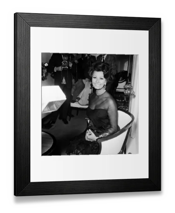 Framed Print : Sophia Loren at a press conference at the Savoy Hotel, London Framed Print : Sophia Loren at a press conference at the Savoy Hotel, London
