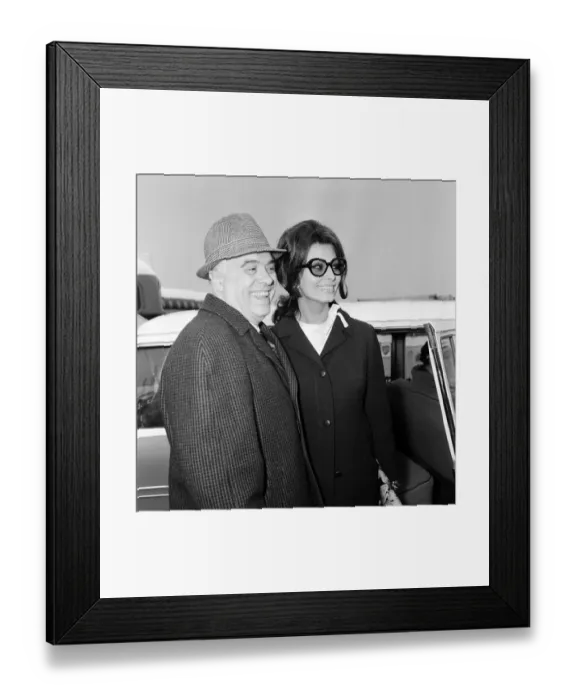 Framed Print : Sophia Loren and Carlo Ponti arriving at London Airport. 11th April 1966 Framed Print : Sophia Loren and Carlo Ponti arriving at London Airport. 11th April 1966