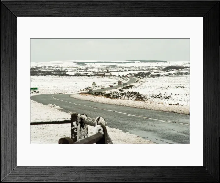 Framed Print : Snow as far as the eye can see in Guisborough. 1st January 1995 Framed Print : Snow as far as the eye can see in Guisborough. 1st January 1995