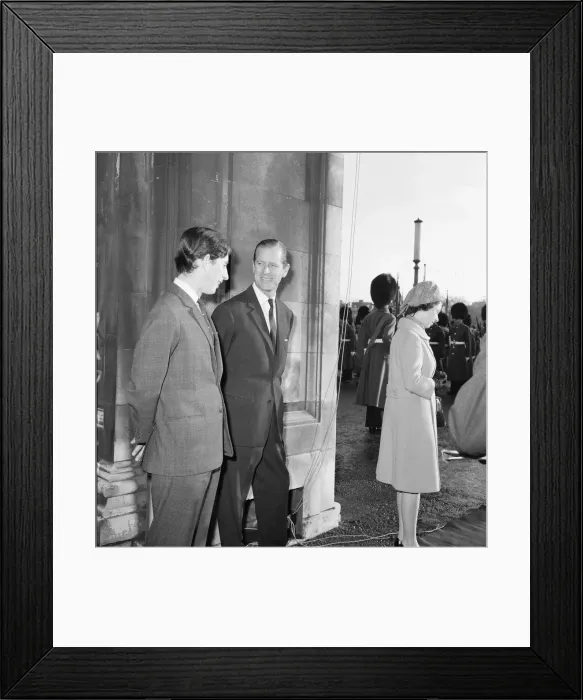 Framed Print : The Royal Mint in Llantrisant, Pontyclun, South Wales, was officially opened by The Queen