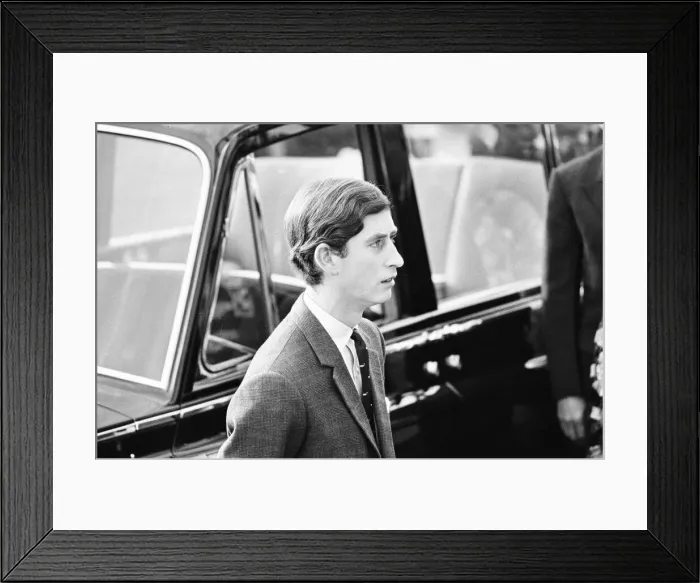 Framed Print : The Royal Mint in Llantrisant, Pontyclun, South Wales, was officially opened by The Queen