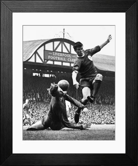 Framed Print : English League Division One match at Anfield. Liverpool 2 v Sunderland 2 Framed Print : English League Division One match at Anfield. Liverpool 2 v Sunderland 2
