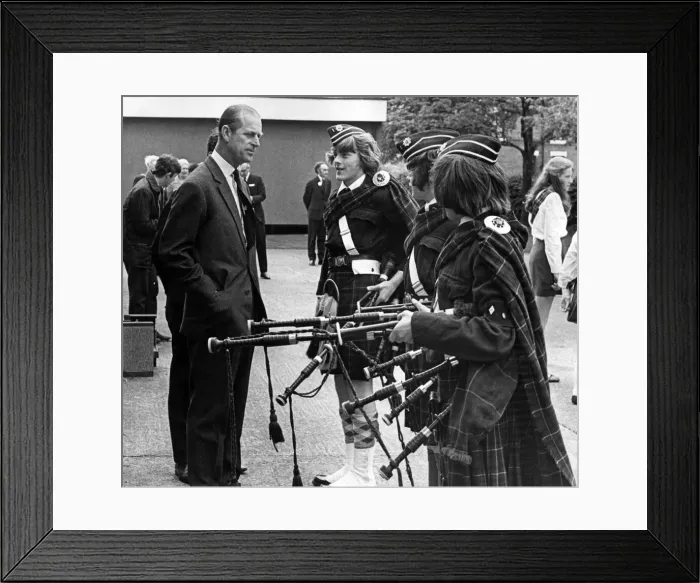 Framed Print : Prince Philip, Duke of Edinburgh, North West visits. The Duke chats to three pipers of Framed Print : Prince Philip, Duke of Edinburgh, North West visits. The Duke chats to three pipers of