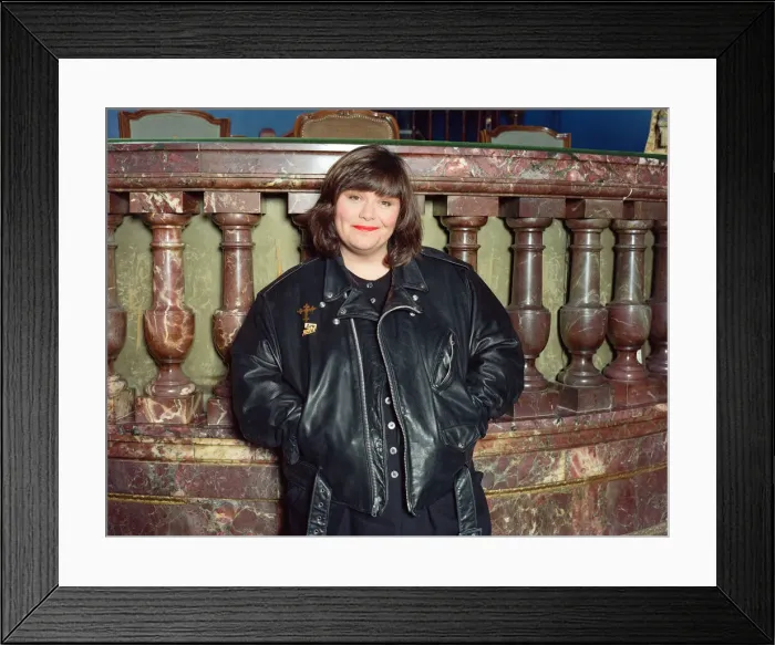 Framed Print : Actress and comedian Dawn French. 1st February 1991