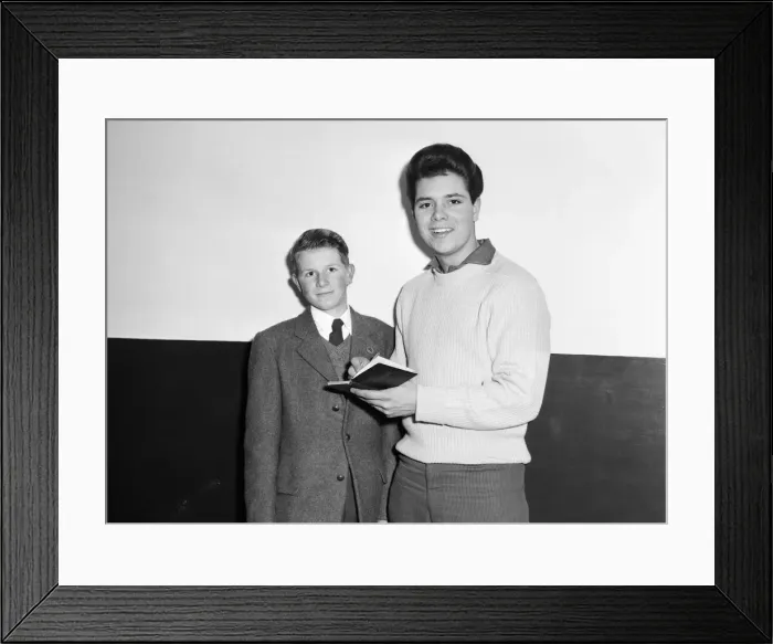 Framed Print : Cliff Richard and The Shadows backstage at The Regal, Cambridge 10th November 1959 Framed Print : Cliff Richard and The Shadows backstage at The Regal, Cambridge 10th November 1959