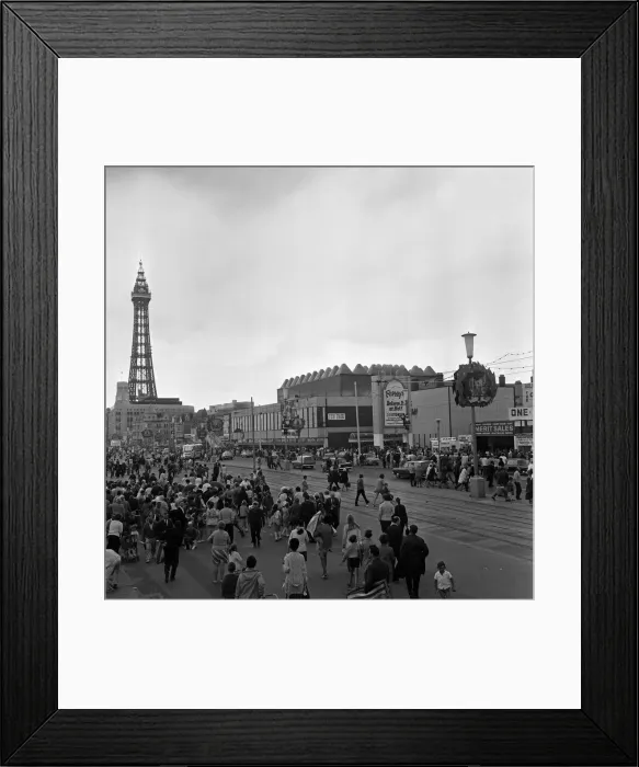 Framed Print : The Golden Mile in Blackpool, Lancashire. 1st August 1971 Framed Print : The Golden Mile in Blackpool, Lancashire. 1st August 1971