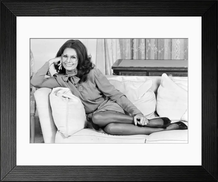 Framed Print : Actress Sophia Loren, pictured in London where shes promoting her new book. October 1984 Framed Print : Actress Sophia Loren, pictured in London where shes promoting her new book. October 1984