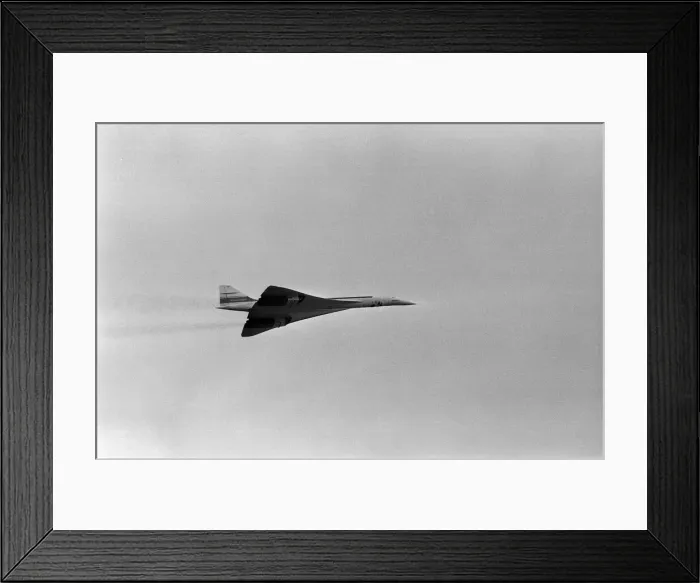 Framed Print : Blackpool came to a standstill as Concorde flew over. Every vantage point was occupied