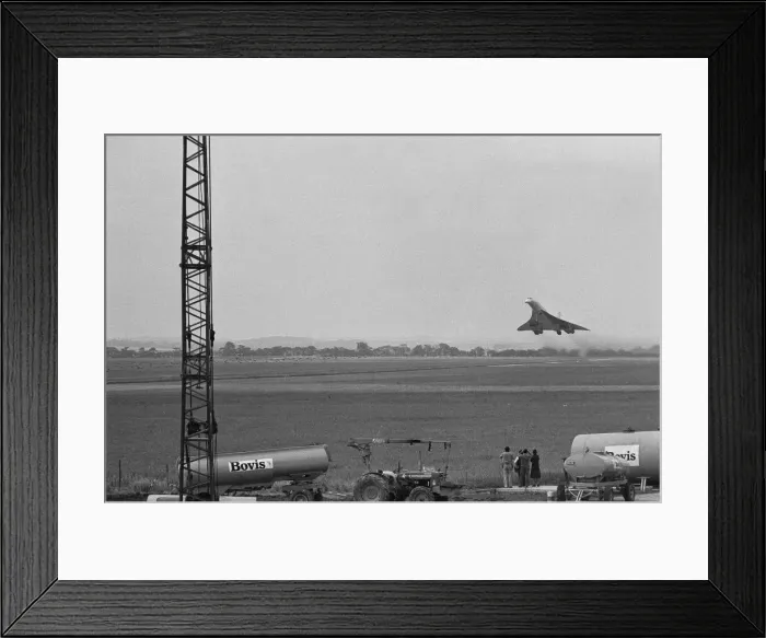 Framed Print : On a fine August day in 1977, Concorde 101 touches down at her final home at Duxford Framed Print : On a fine August day in 1977, Concorde 101 touches down at her final home at Duxford