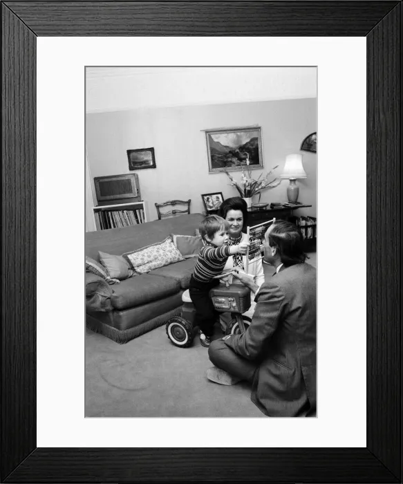 Framed Print : Rupert Thorpe, who will be four in April, pictured with his new mother-to-be Framed Print : Rupert Thorpe, who will be four in April, pictured with his new mother-to-be