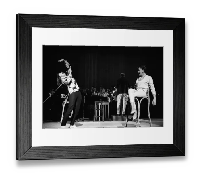 Framed Print : Judy Garland and her daughter Liza Minnelli are returning to the London Palladium for a Framed Print : Judy Garland and her daughter Liza Minnelli are returning to the London Palladium for a