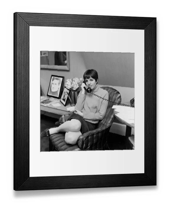 Framed Print : Actress and singer Liza Minnelli in London. Photographs of herself