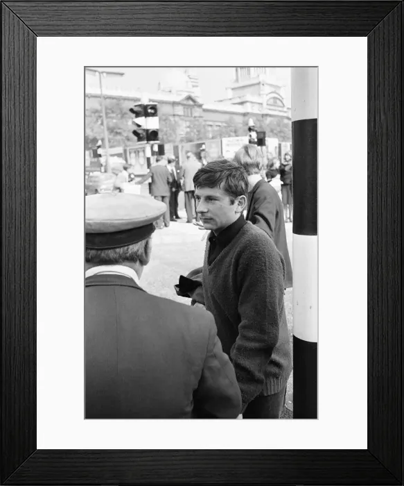 Framed Print : Roman Polanski, french polish film director in the UK filming 1965 British psychological
