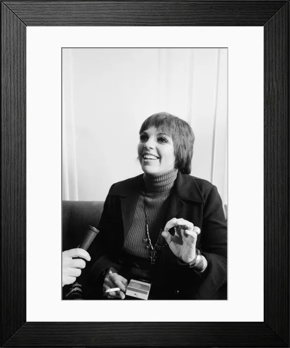 Framed Print : Hollywood star Liza Minnelli today at The Savoy Hotel. 22nd May 1973 Framed Print : Hollywood star Liza Minnelli today at The Savoy Hotel. 22nd May 1973