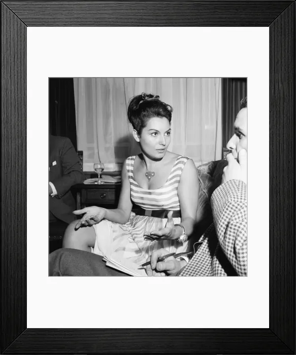 Framed Print : Rosanna Schiaffino, Italian actress, in the UK to star in new film, The Victors Framed Print : Rosanna Schiaffino, Italian actress, in the UK to star in new film, The Victors