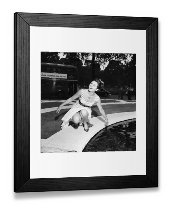 Framed Print : Rosanna Schiaffino, Italian actress, in the UK to star in new film, The Victors Framed Print : Rosanna Schiaffino, Italian actress, in the UK to star in new film, The Victors