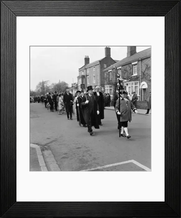 Framed Print : Celebrations for 400 years since the birth of William Shakespeare in Stratford-upon-Avon