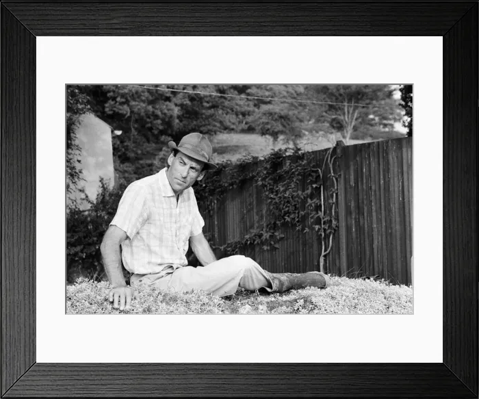 Framed Print : Jeremy Thorpe holidaying at home at his thatched cottage near Cobbaton, Umberleigh, Devon Framed Print : Jeremy Thorpe holidaying at home at his thatched cottage near Cobbaton, Umberleigh, Devon
