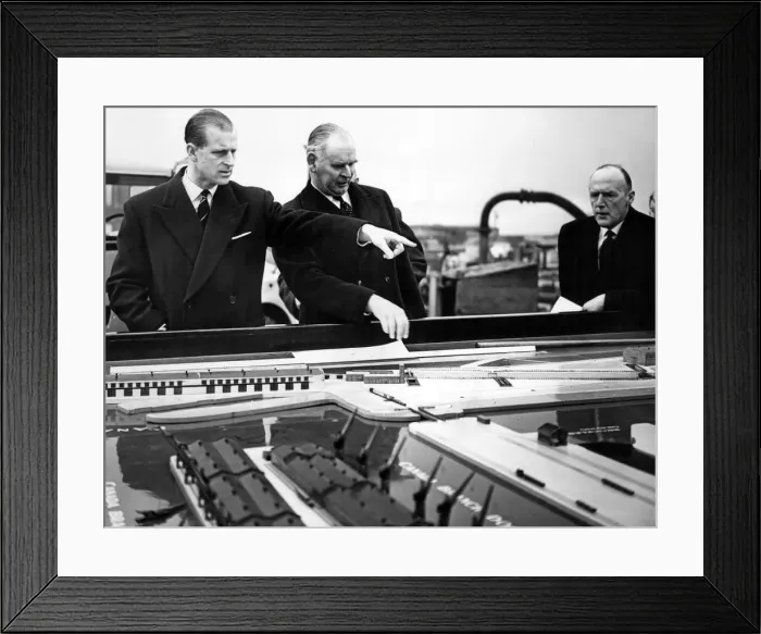 Framed Print : Prince Philip, Duke of Edinburgh, visiting Liverpool. The Duke is shown a model of