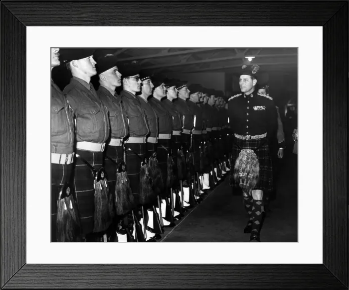Framed Print : Prince Philip, Duke of Edinburgh, visiting Liverpool. The Duke inspects the Guard of