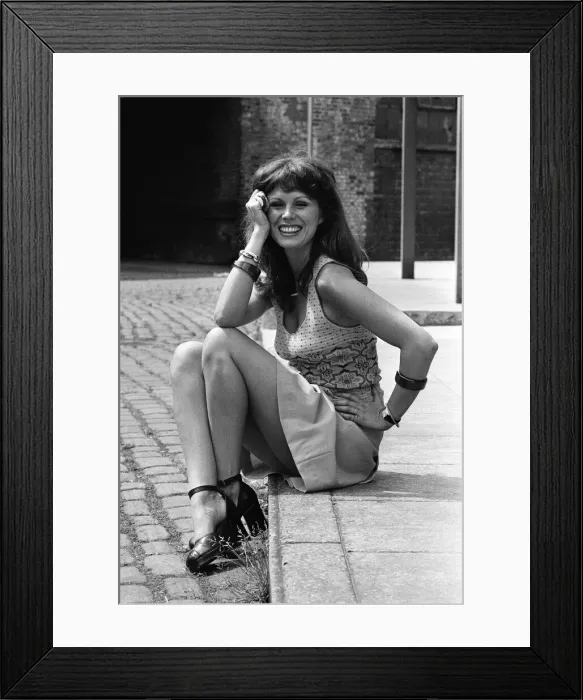 Framed Print : Actress Joanna Lumley pictured on the set of Coronation Street. 5th July 1973
