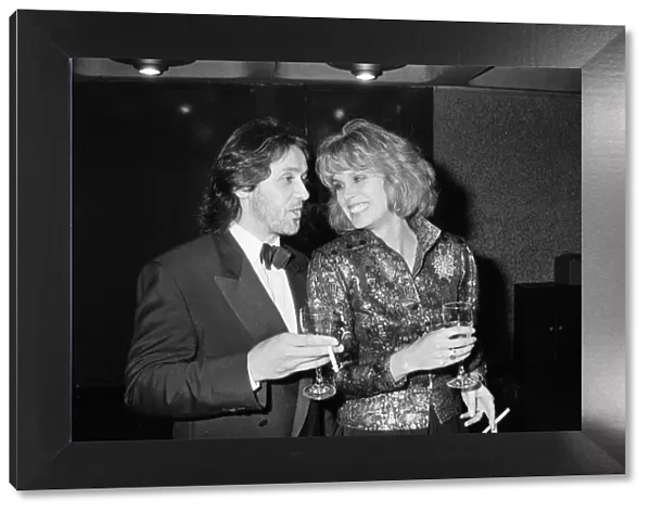 Actress Joanna Lumley and her husband Stephen Barlow. 4th November 1986