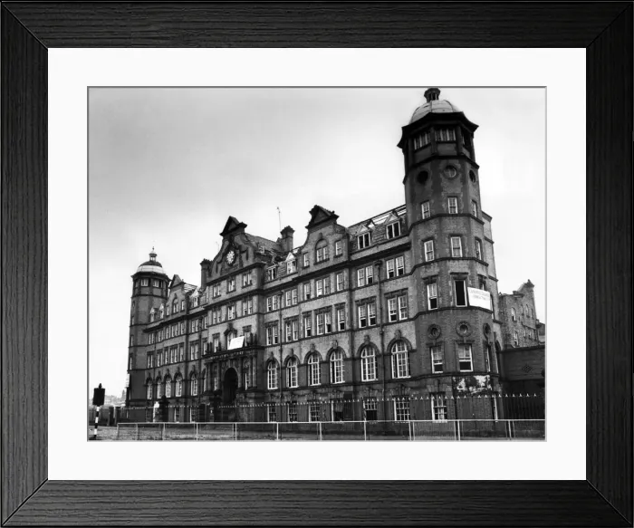 Framed Print : Demolition work is underway on the historic The David Lewis Hotel and Hostel Framed Print : Demolition work is underway on the historic The David Lewis Hotel and Hostel