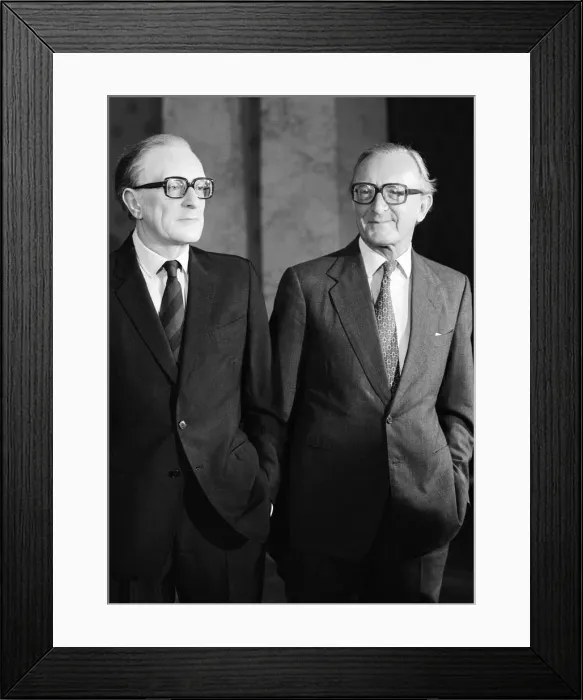 Framed Print : Foreign Secretary Lord Carrington comes face to face with his wax double after