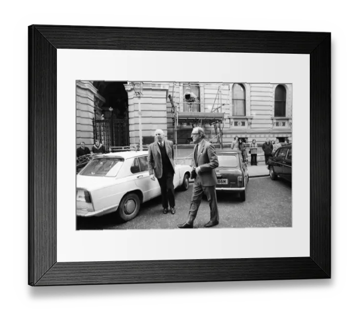 Framed Print : Aftermath following the General Election result which produced a hung parliament Framed Print : Aftermath following the General Election result which produced a hung parliament