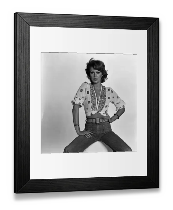 Framed Print : Actress Joanna Lumley. 5th September 1974