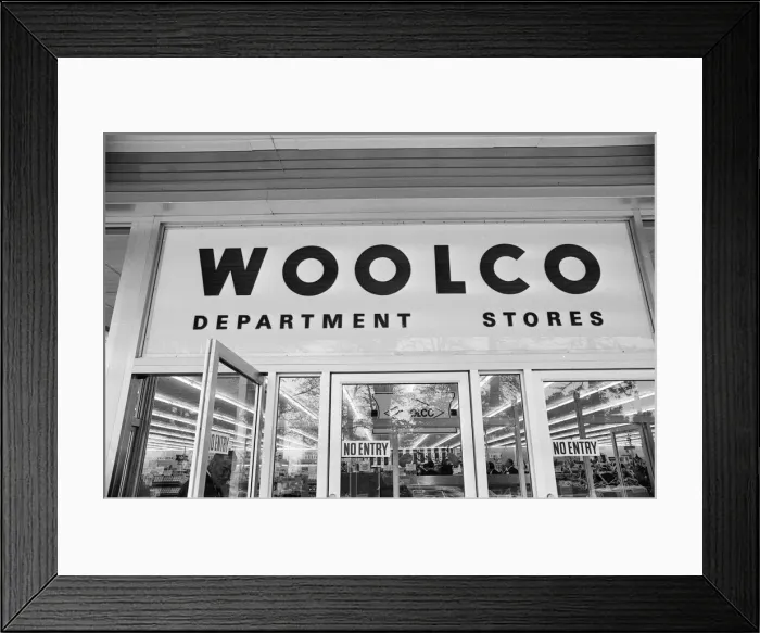 Framed Print : Woolco Department Store, Oadby Hall, Leicestershire, Monday 9th October 1967