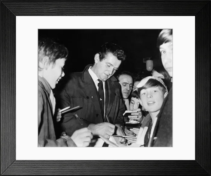 Framed Print : Tommy Lawrence signing autographs. Cica 1960s Framed Print : Tommy Lawrence signing autographs. Cica 1960s