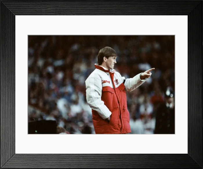 Framed Print : Liverpool 0 v 2 Arsenal, Division One League Title clincher at Anfield, Liverpool Framed Print : Liverpool 0 v 2 Arsenal, Division One League Title clincher at Anfield, Liverpool