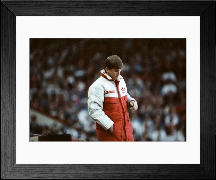 Framed Print : Liverpool 0 v 2 Arsenal, Division One League Title clincher at Anfield, Liverpool