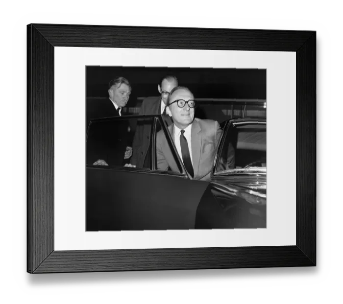 Framed Print : Secretary of State for Defence Lord Carrington arrives at Heathrow Airport from Rome Framed Print : Secretary of State for Defence Lord Carrington arrives at Heathrow Airport from Rome