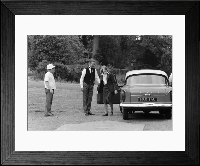 Framed Print : Jodie Foster and David Niven on the set of Candleshoe Framed Print : Jodie Foster and David Niven on the set of Candleshoe