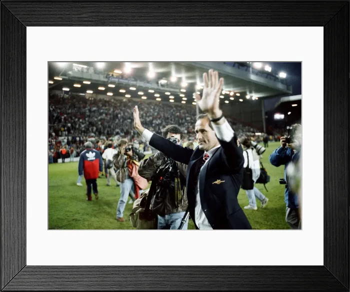Framed Print : Liverpool 0 v 2 Arsenal, Division One League Title clincher at Anfield, Liverpool