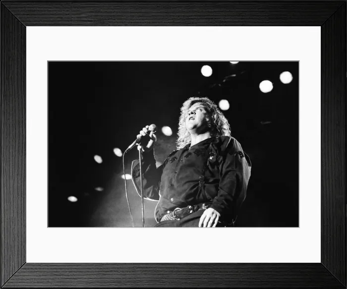 Framed Print : Meat Loaf (real name Michael Lee Aday) appearing at The Reading Festival Framed Print : Meat Loaf (real name Michael Lee Aday) appearing at The Reading Festival