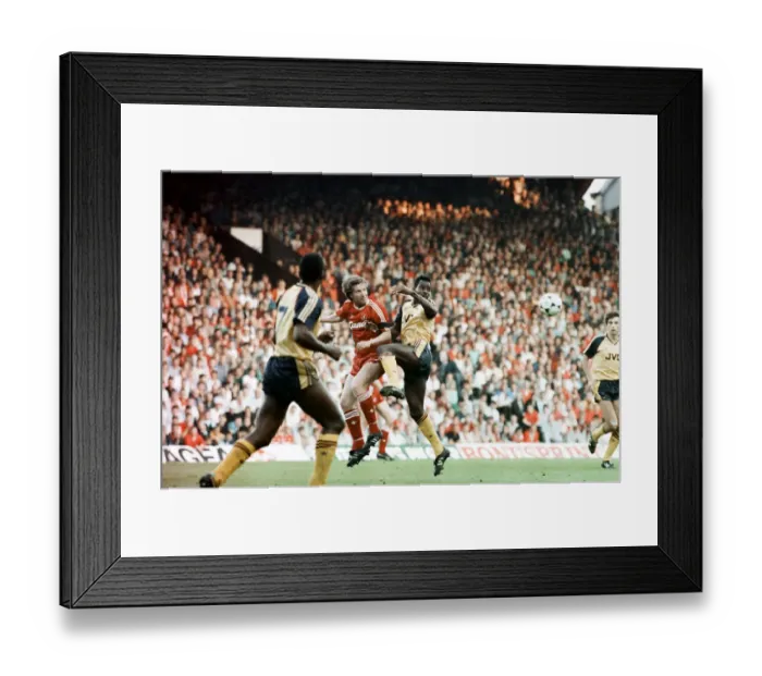 Framed Print : Liverpool 0 v 2 Arsenal, Division One League Title clincher at Anfield, Liverpool Framed Print : Liverpool 0 v 2 Arsenal, Division One League Title clincher at Anfield, Liverpool