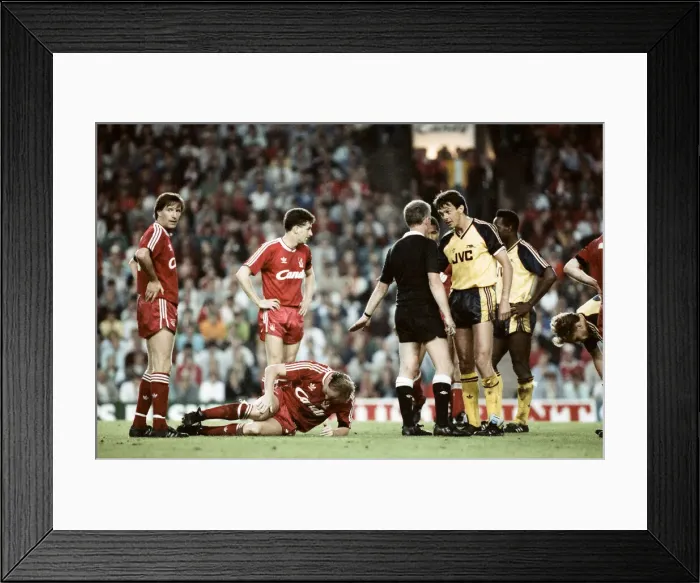 Framed Print : Liverpool 0 v 2 Arsenal, Division One League Title clincher at Anfield, Liverpool Framed Print : Liverpool 0 v 2 Arsenal, Division One League Title clincher at Anfield, Liverpool