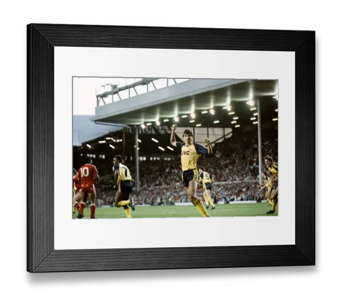 Framed Print : Liverpool 0 v 2 Arsenal, Division One League Title clincher at Anfield, Liverpool