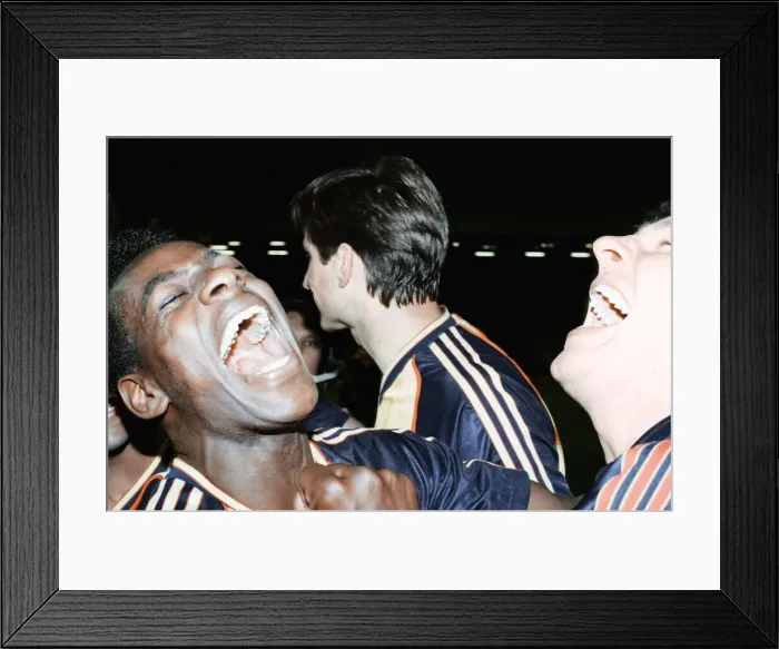 Framed Print : Liverpool 0 v 2 Arsenal, Division One League Title clincher at Anfield, Liverpool