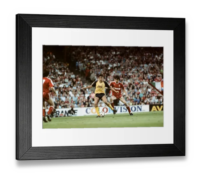 Framed Print : Liverpool 0 v 2 Arsenal, Division One League Title clincher at Anfield, Liverpool Framed Print : Liverpool 0 v 2 Arsenal, Division One League Title clincher at Anfield, Liverpool